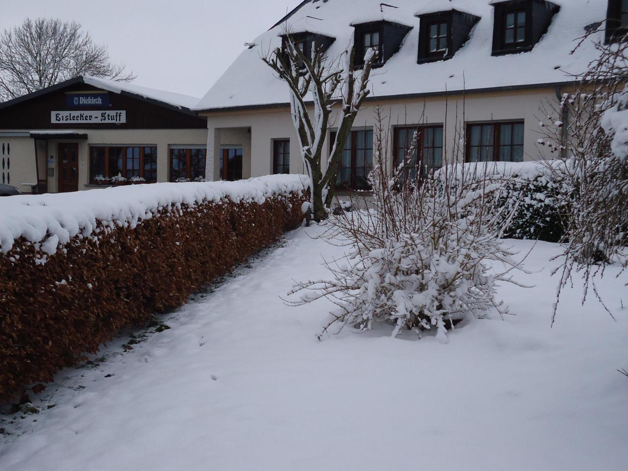 Villa Franzen Derenbach Buitenkant foto